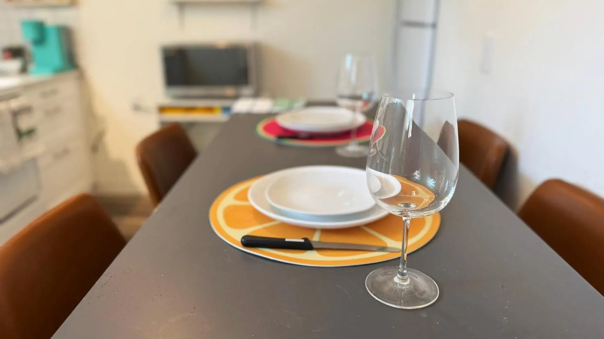 Sunrise Bnb - Free Parking Toronto Canada